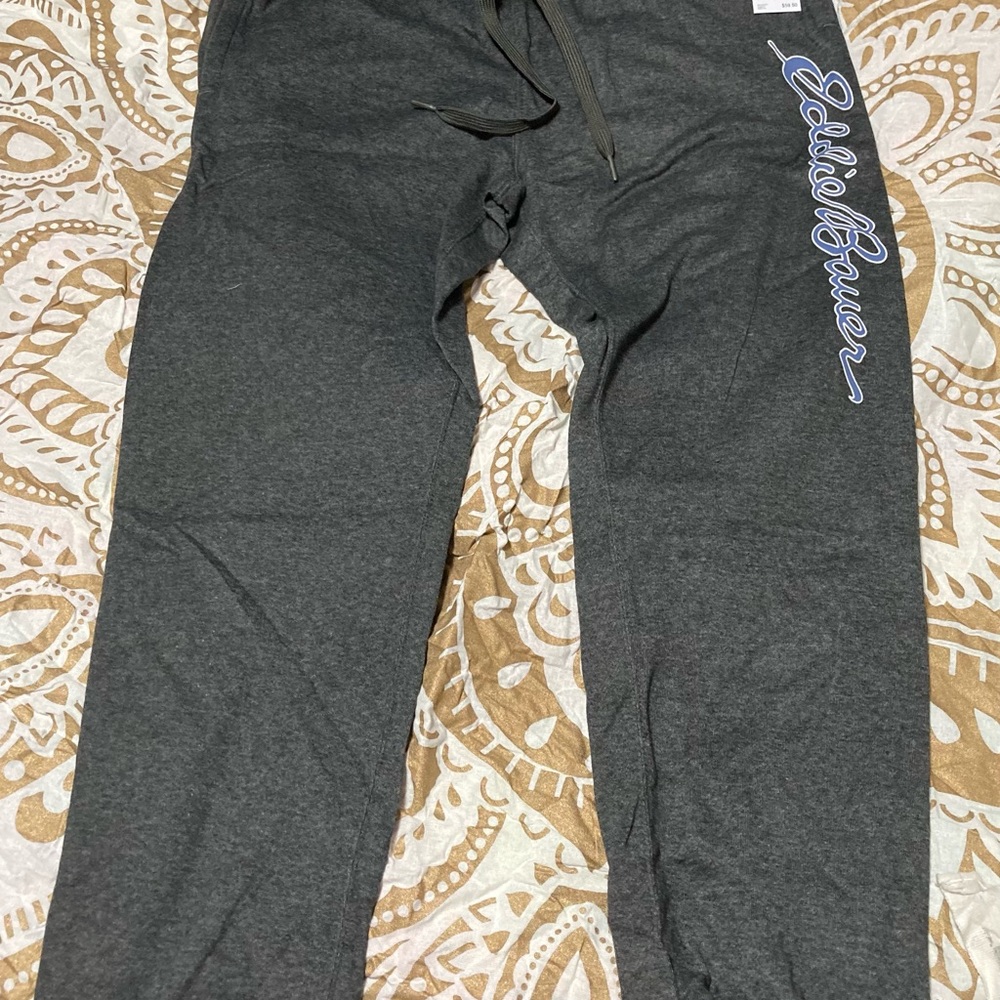 Eddie Bauer pants for women’s or men’s Heather grey size L super comfortable